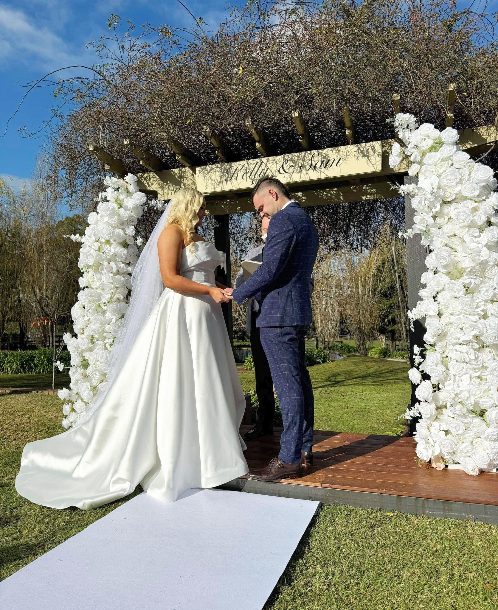 420F99DB-6E56-436A-8FAD-622B367B95F9 Artificial Flowers Wedding